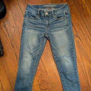 American Eagle Jeggings size 4 short